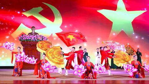 Hội nghị “Gặp mặt, biểu dương người làm báo tiêu biểu”